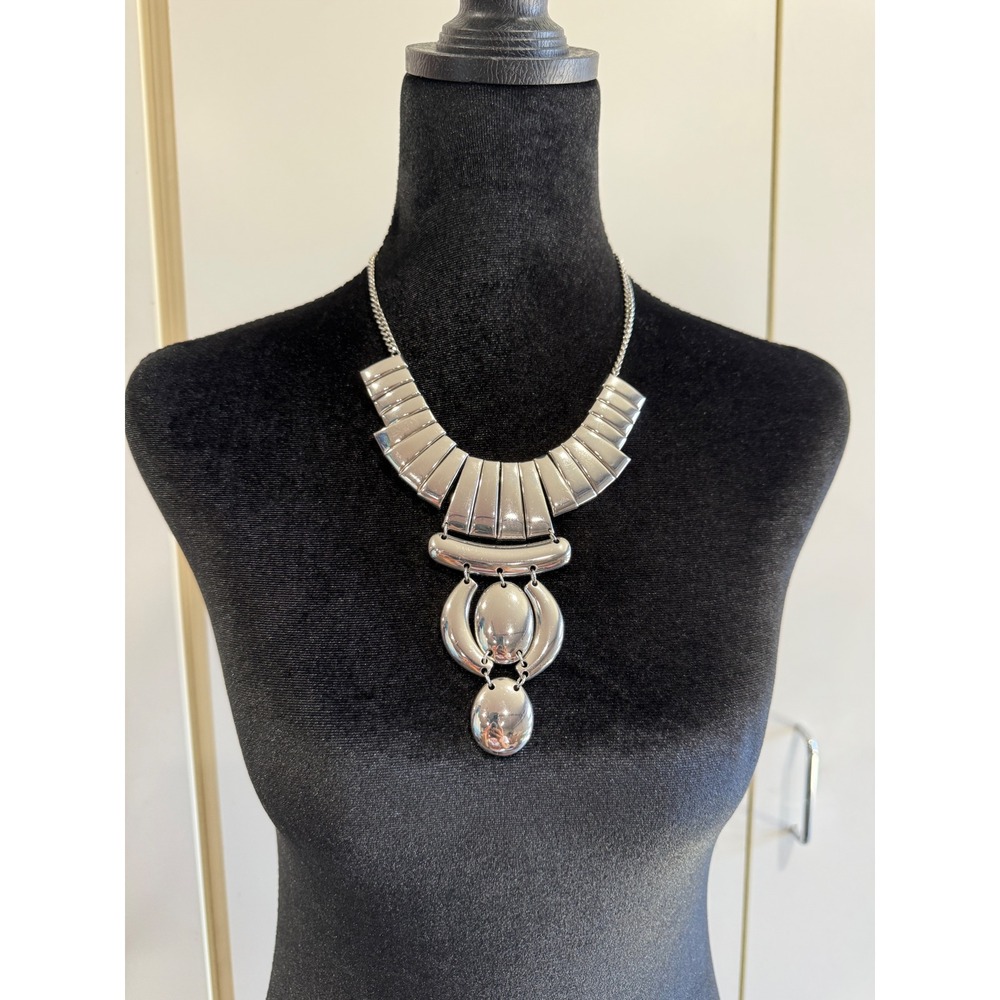 Vintage Silver Tone Geometric Statement Necklace Ribbed Collar Pendant Jewelry